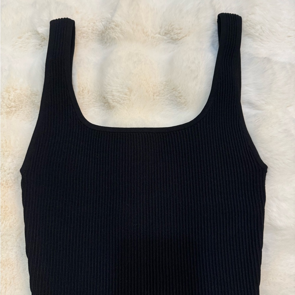Babaton Cropped Ribbed Square Neck Tank - Picture 3 of 5